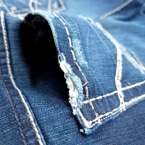 BKE Women's 38 x 33.5 Drew Bootcut Stretch Cotton Blend Style# BK14139L Jeans - Picture 13 of 14